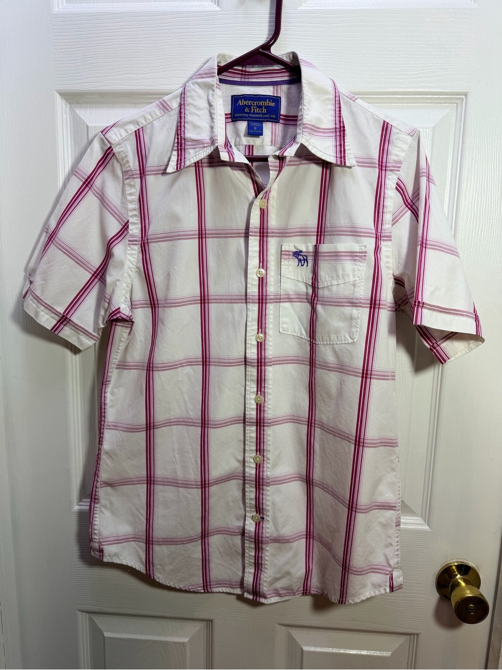 Abercrombie & Fitch White and Pink Plaid Short-Sleeve Button Shirt